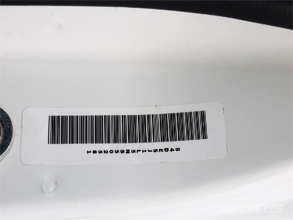 Isuzu NQR Vaihtolava-autot