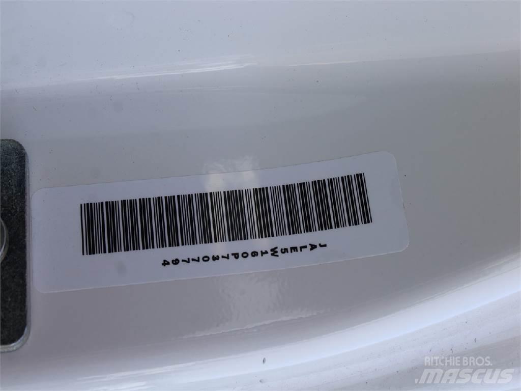Isuzu NRR Umpikorikuorma-autot