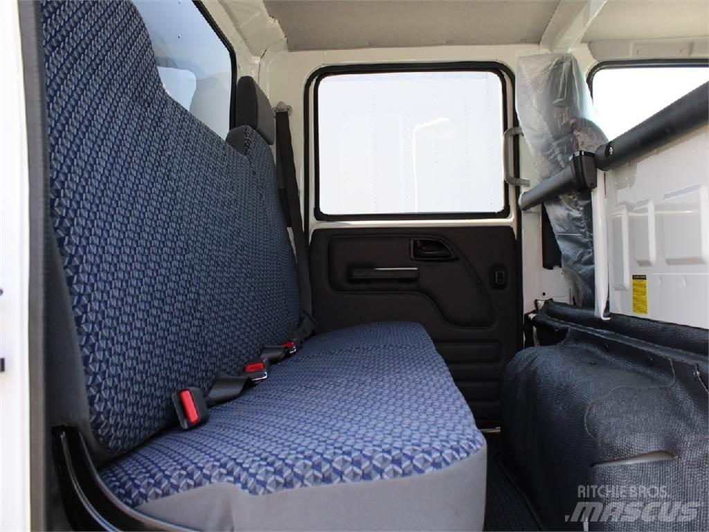 Isuzu NRR Sora- ja kippiautot