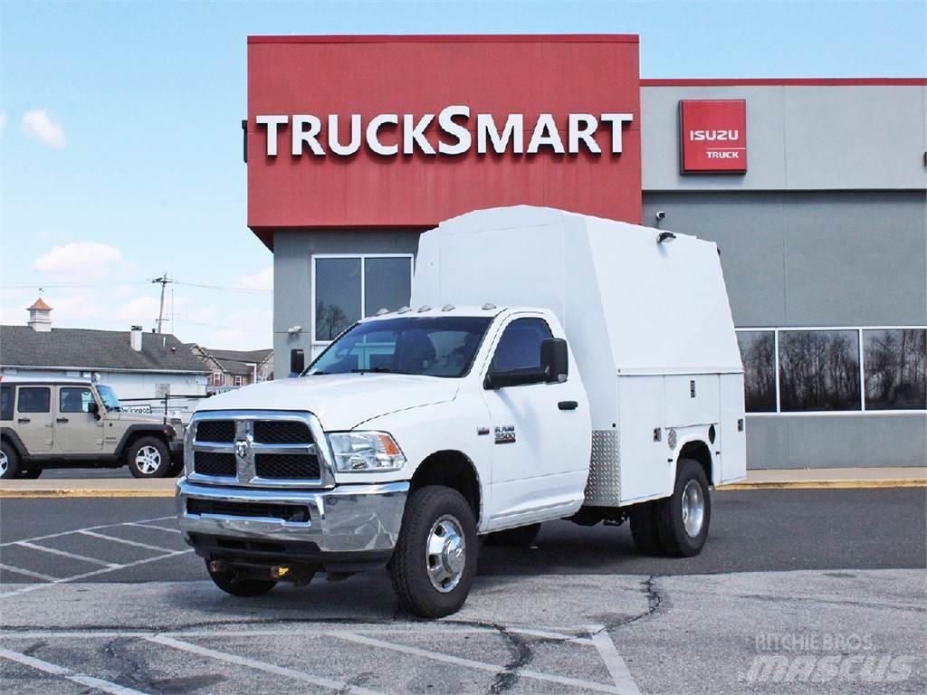 RAM 3500 Tienhoitoautot