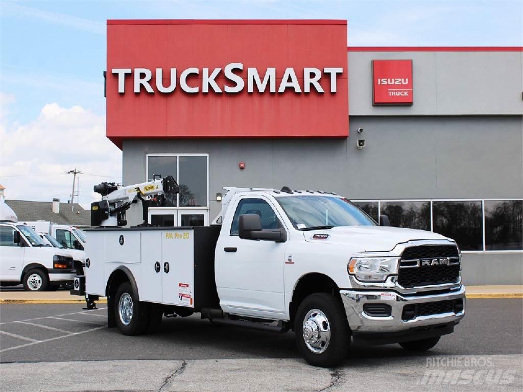 RAM 3500 Nosturiautot