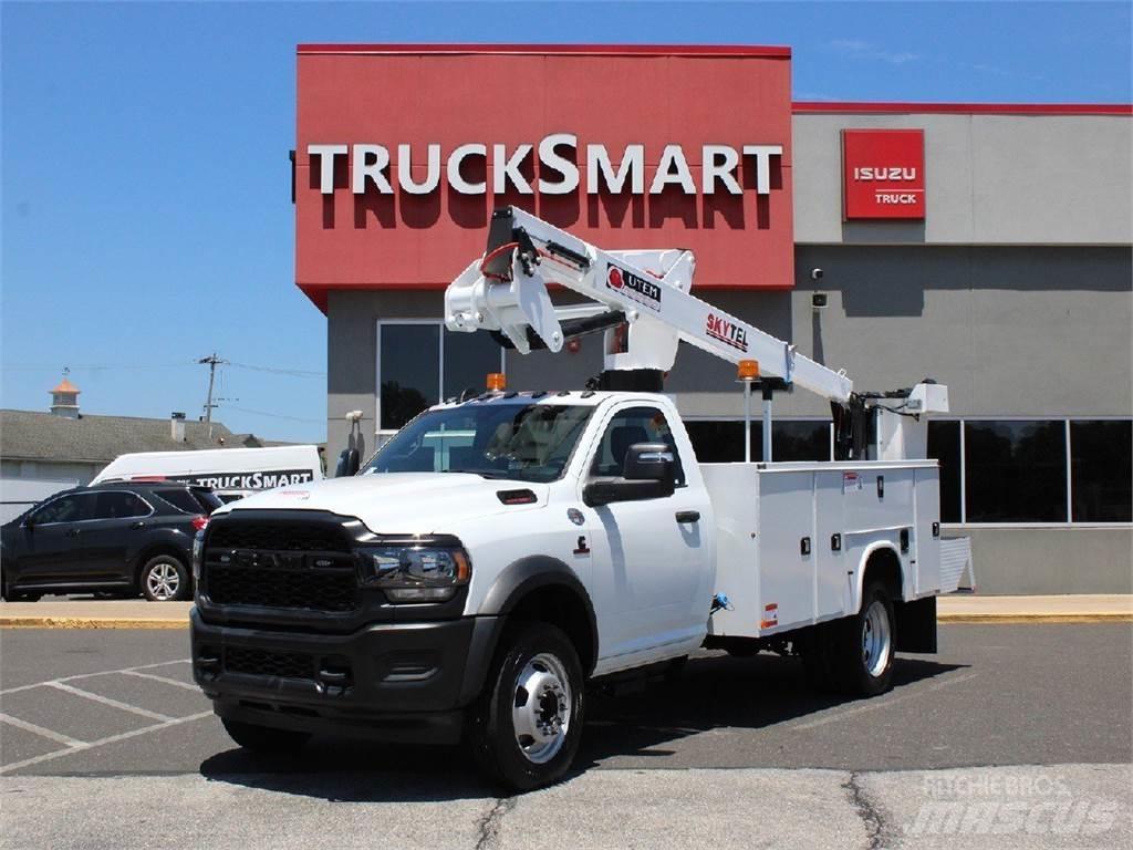 RAM 5500 Nostolava-autot