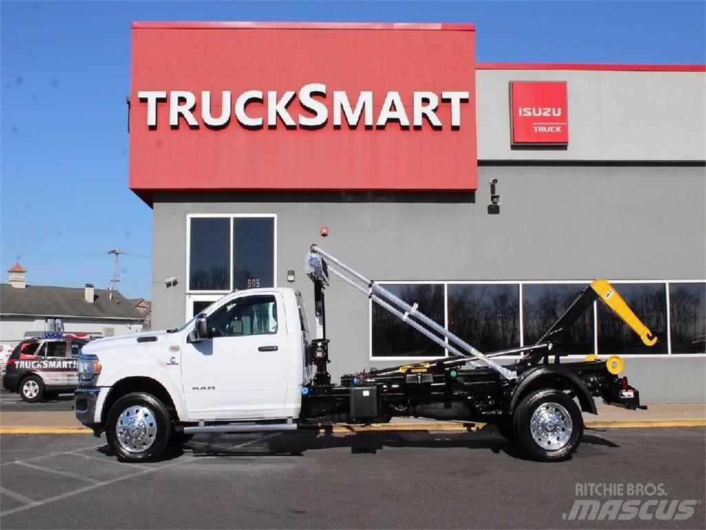 RAM 5500 Kontti-/tasonostoautot