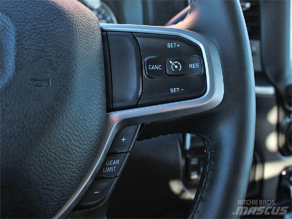 RAM 5500 Kontti-/tasonostoautot