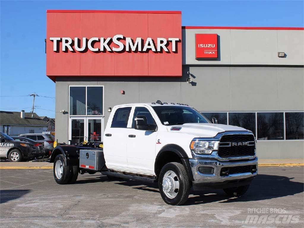 RAM 5500 Kontti-/tasonostoautot