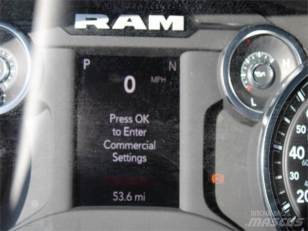 RAM 5500 Kontti-/tasonostoautot