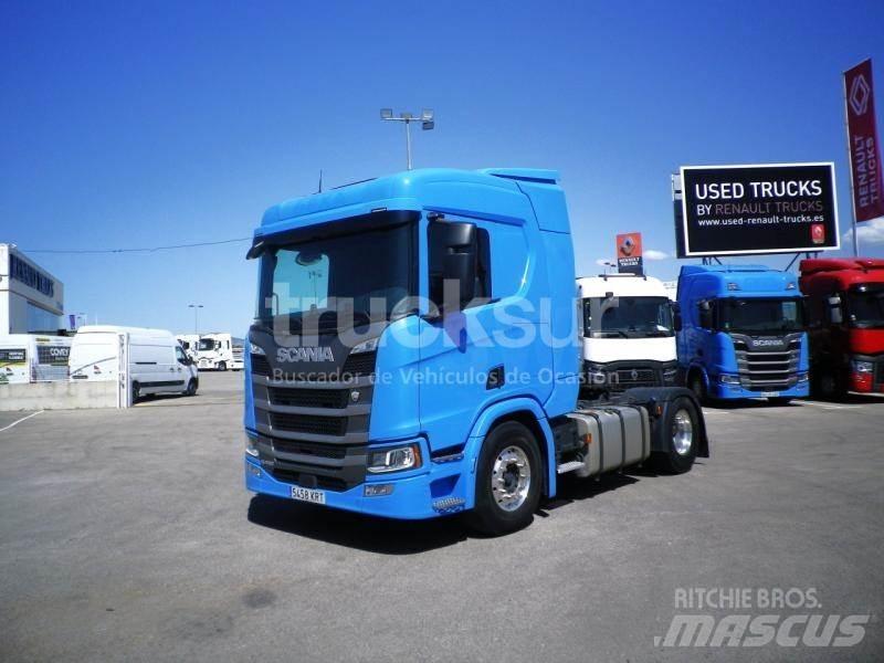 Scania R450 Vetopöytäautot