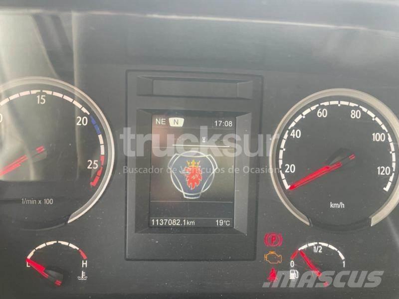 Scania R450 Vetopöytäautot