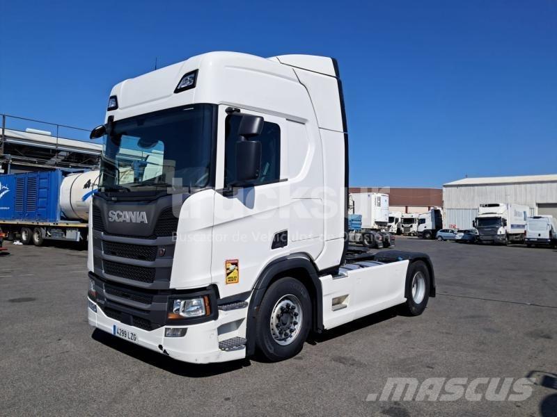 Scania R450 Vetopöytäautot