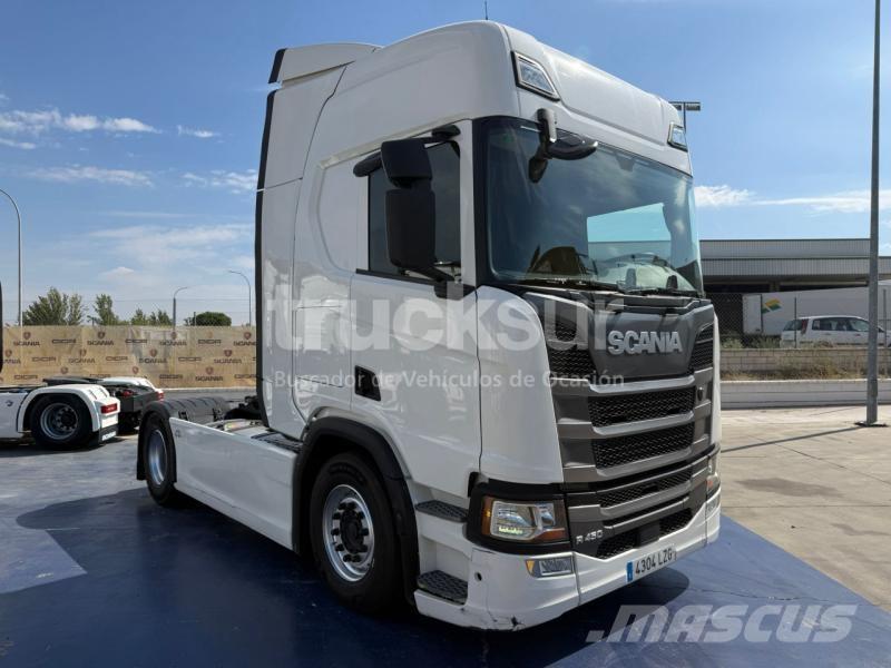 Scania R450 Vetopöytäautot