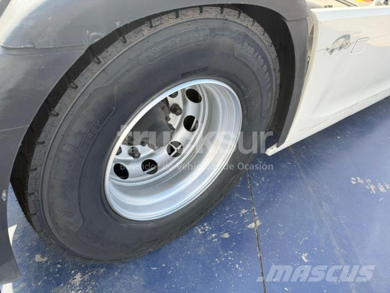 Scania R450 Vetopöytäautot