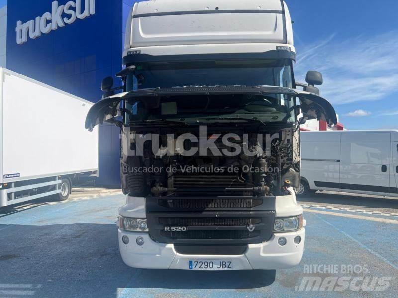 Scania R520 Vetopöytäautot