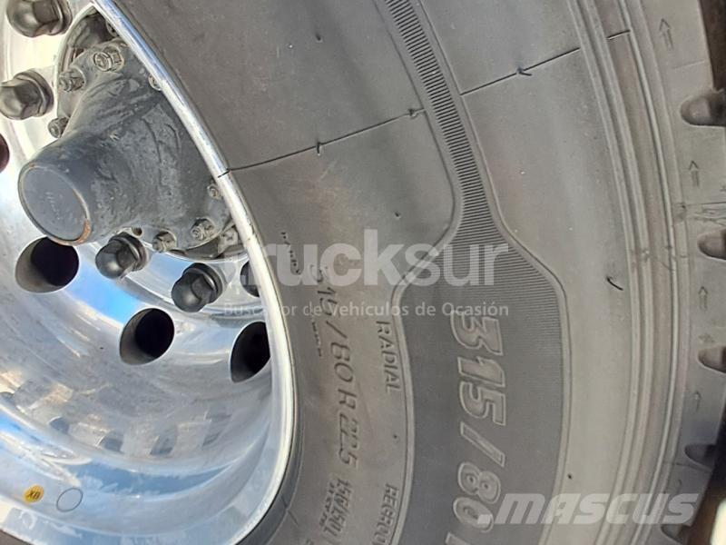 Scania R580 Vetopöytäautot