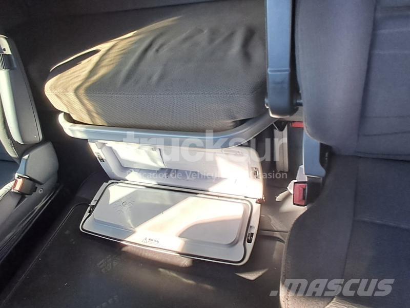 Scania R580 Vetopöytäautot