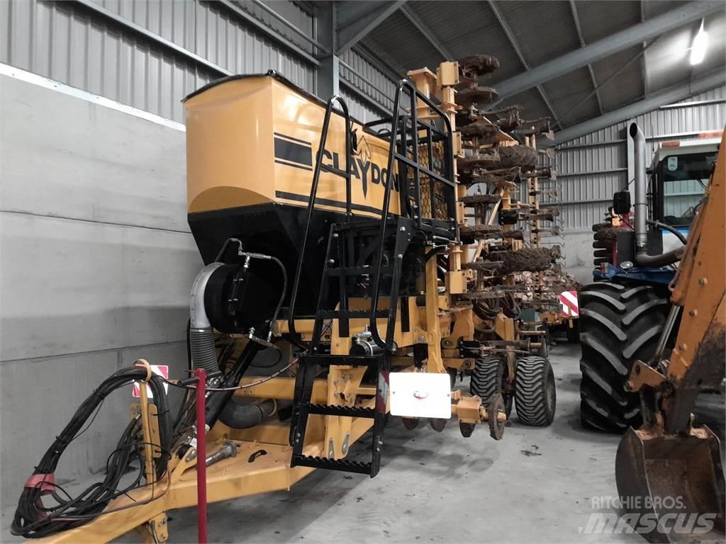 Claydon 8M TRAILED Muut maatalouskoneet