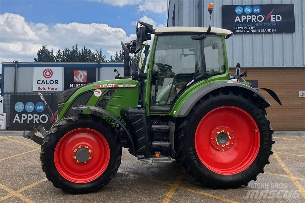 Fendt 516 Traktorit