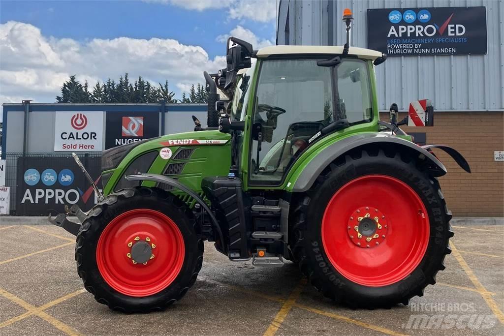 Fendt 516 Traktorit