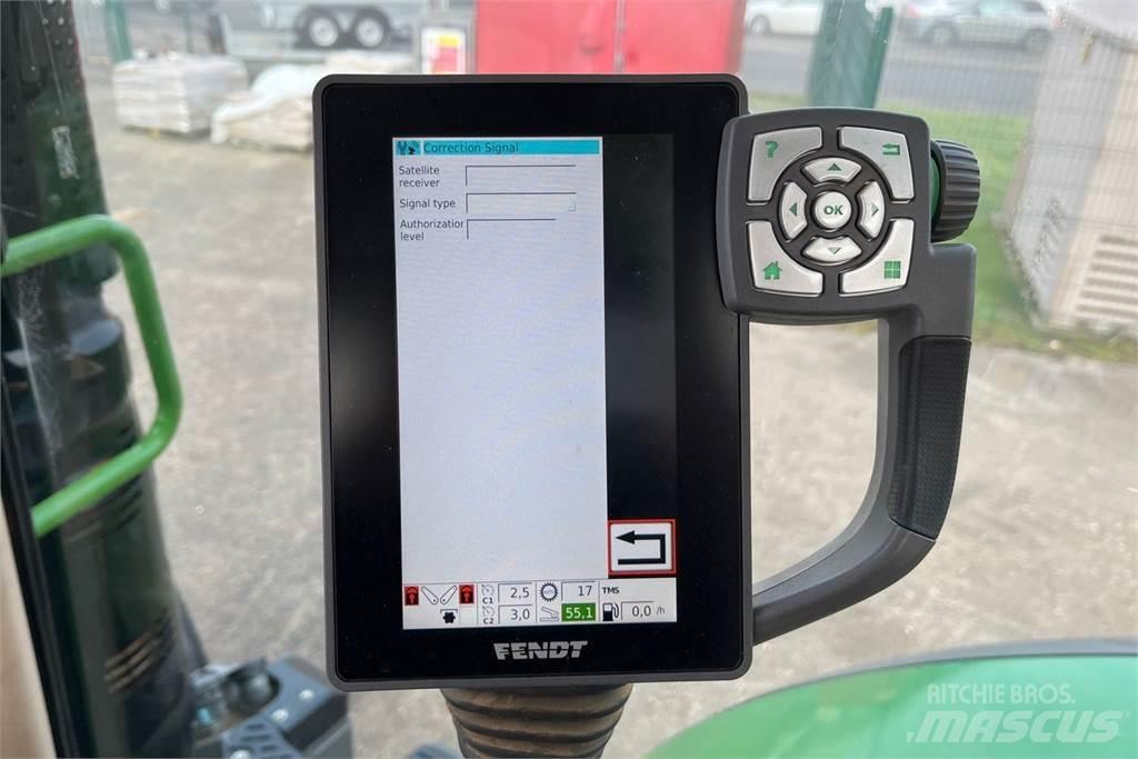 Fendt 718 Traktorit