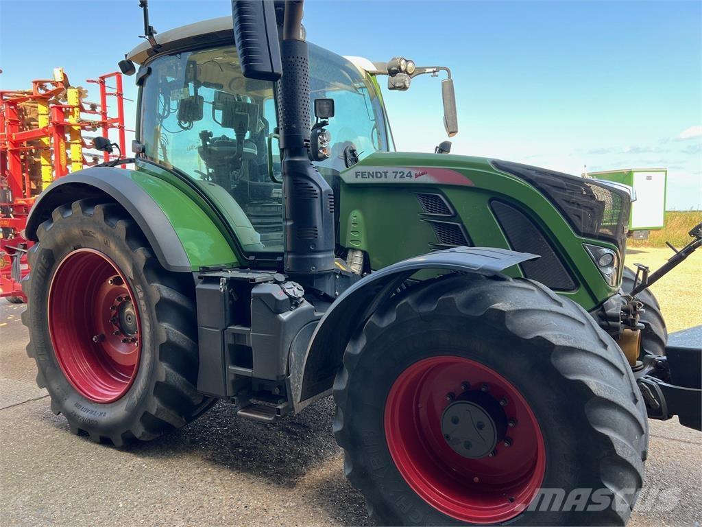 Fendt 724 Traktorit