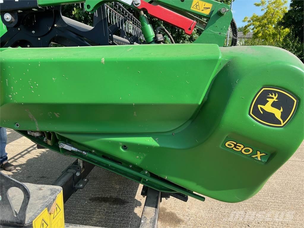 John Deere T670I Leikkuupuimurit