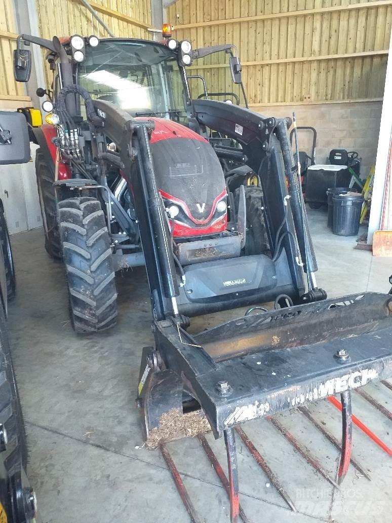 Valtra A115MH4 Traktorit