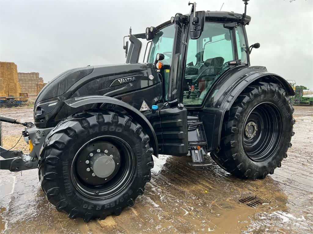 Valtra T174V Traktorit