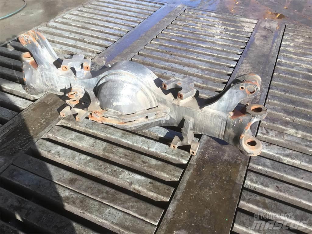 Demag AC 35 axle 2 Akselit