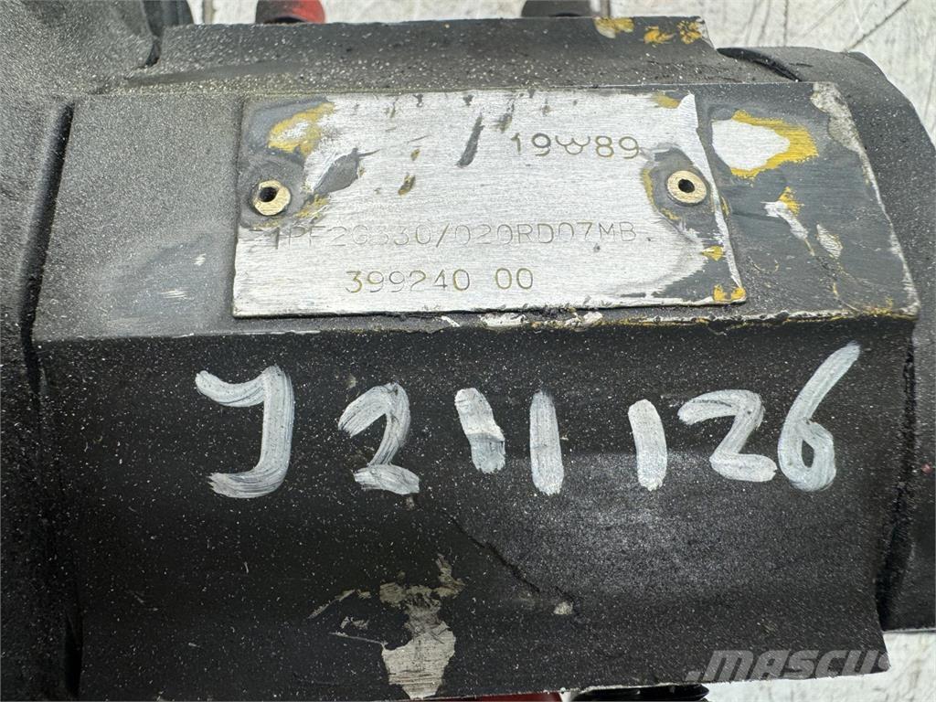  Gear pump Nosturien osat ja lisävarusteet