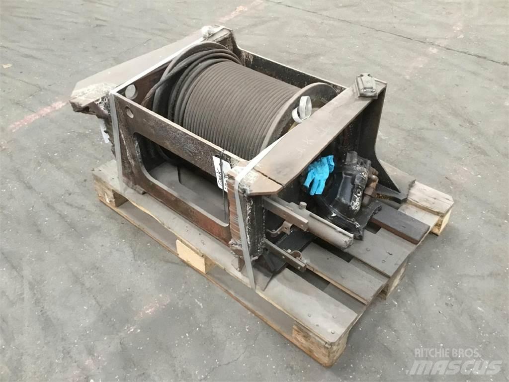 Grove GMK 2035 winch Nosturien osat ja lisävarusteet