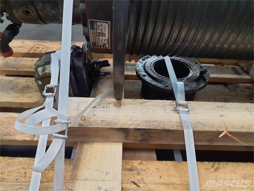 Grove GMK 4075 winch Nosturien osat ja lisävarusteet