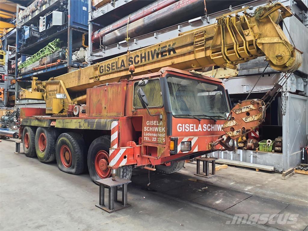 Liebherr LTM 1050 Mobiilinosturit