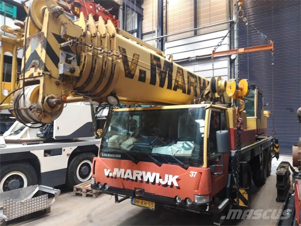 Liebherr LTM 1060-2 Mobiilinosturit
