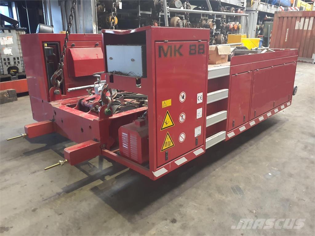 Liebherr MK 88 upper Nosturien osat ja lisävarusteet