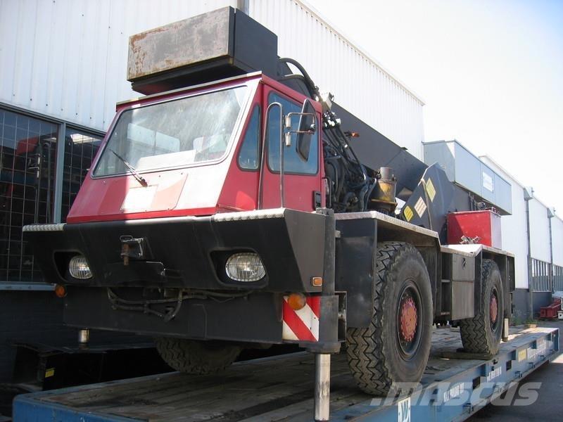 P&H S 15 for parts Mobiilinosturit