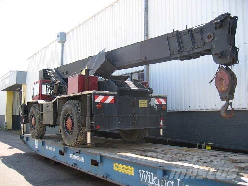 P&H S 15 for parts Mobiilinosturit