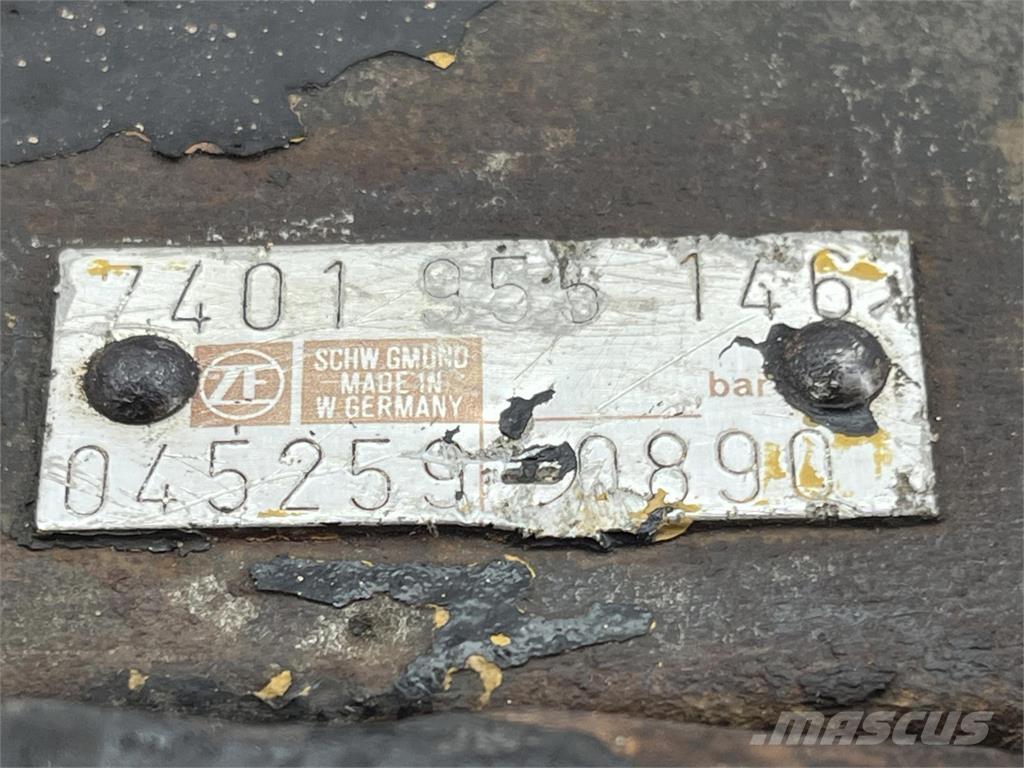  Steering box Nosturien osat ja lisävarusteet