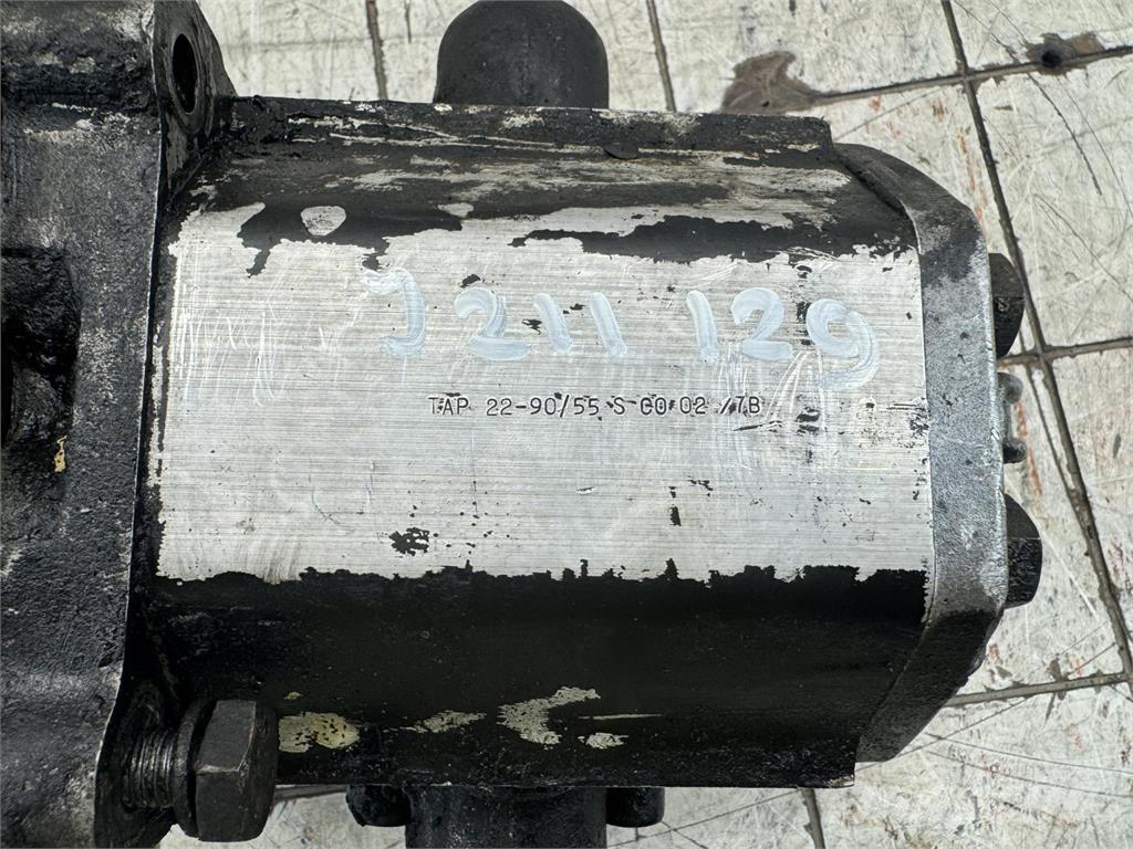  Sunderland gear pump Nosturien osat ja lisävarusteet