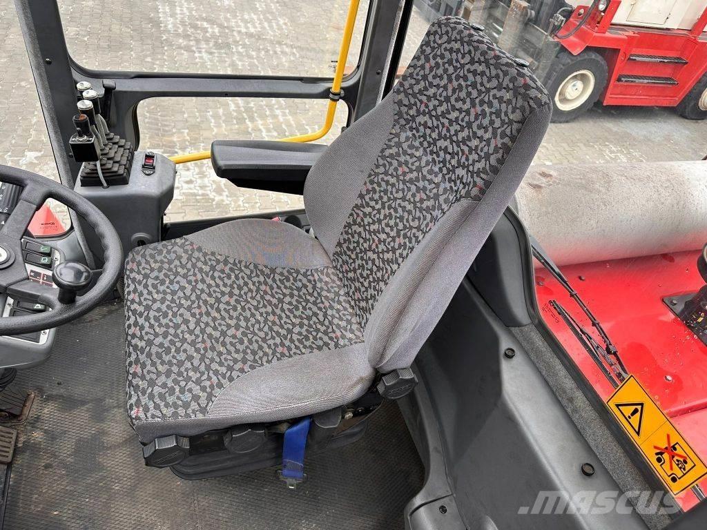 Kalmar DCD250-12LB Dieseltrukit
