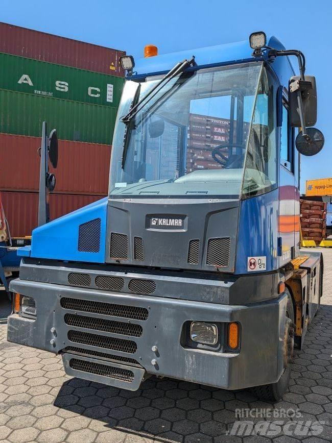Kalmar T2 Terminaalitraktorit