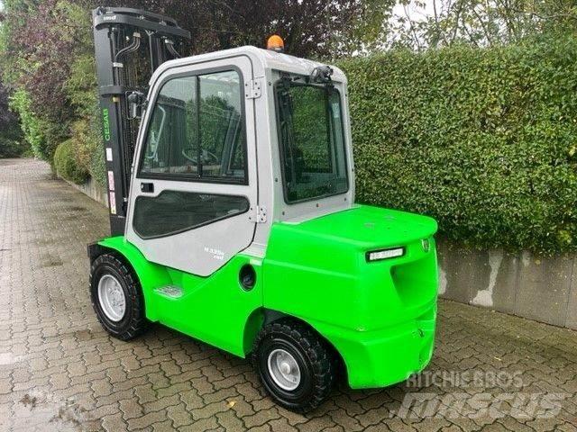Cesab M335H-DV Dieseltrukit