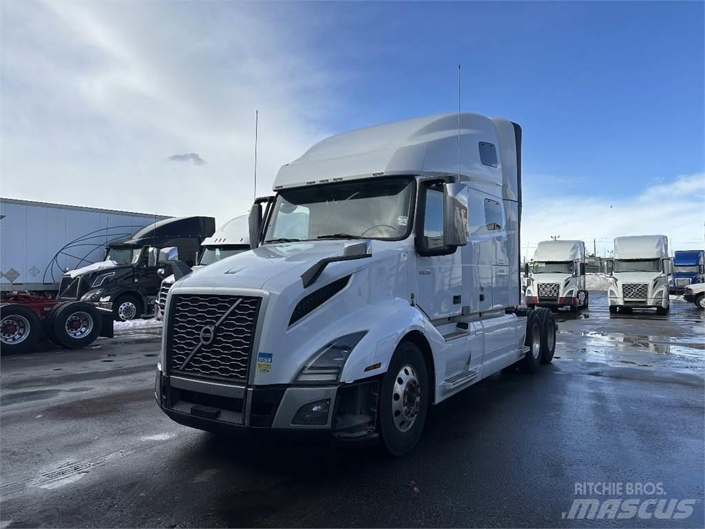 Volvo VNL760 Vetopöytäautot