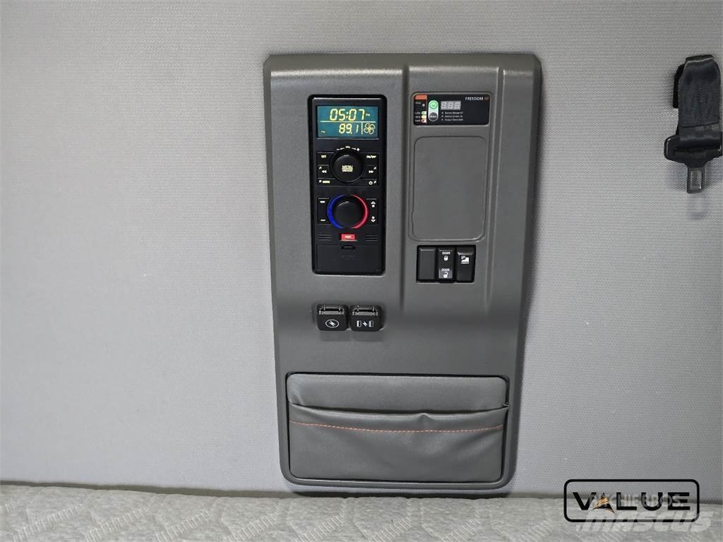 Volvo VNL760 Vetopöytäautot