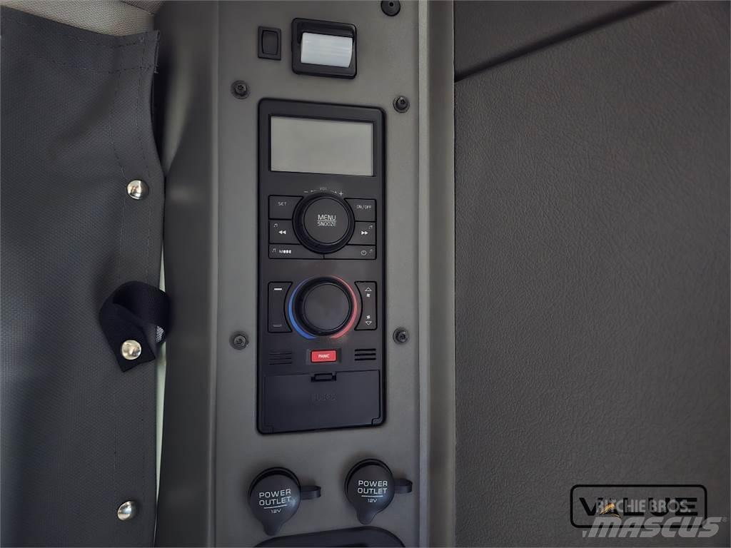 Volvo VNL860 Vetopöytäautot
