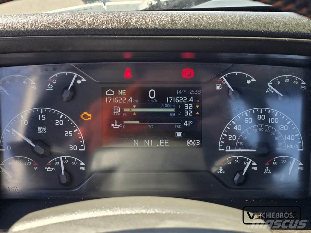 Volvo VNR Vetopöytäautot