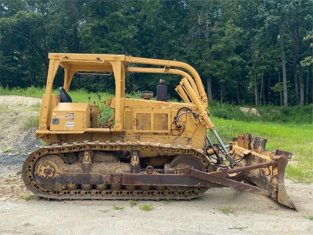 CAT D6D Muut koneet