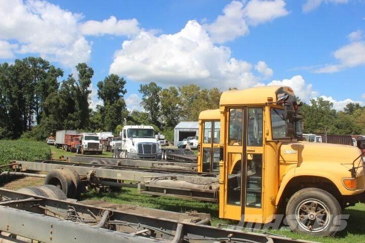 Ford B-800 Muut koneet