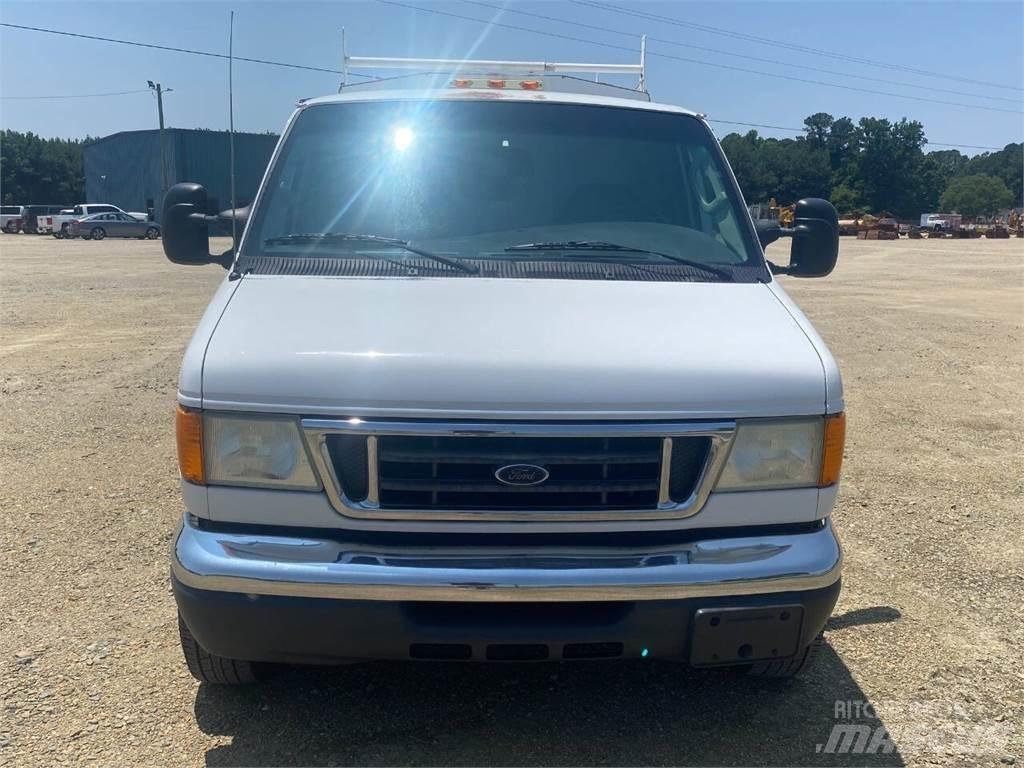 Ford E-Series Muut koneet