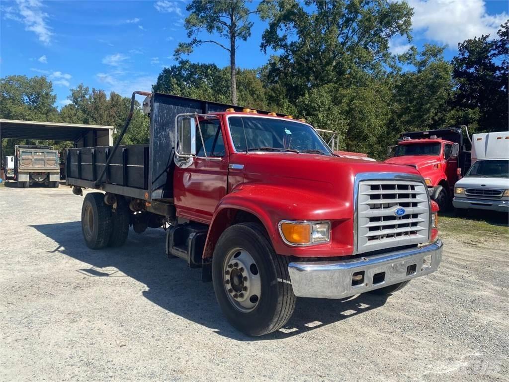 Ford F-700 Muut koneet