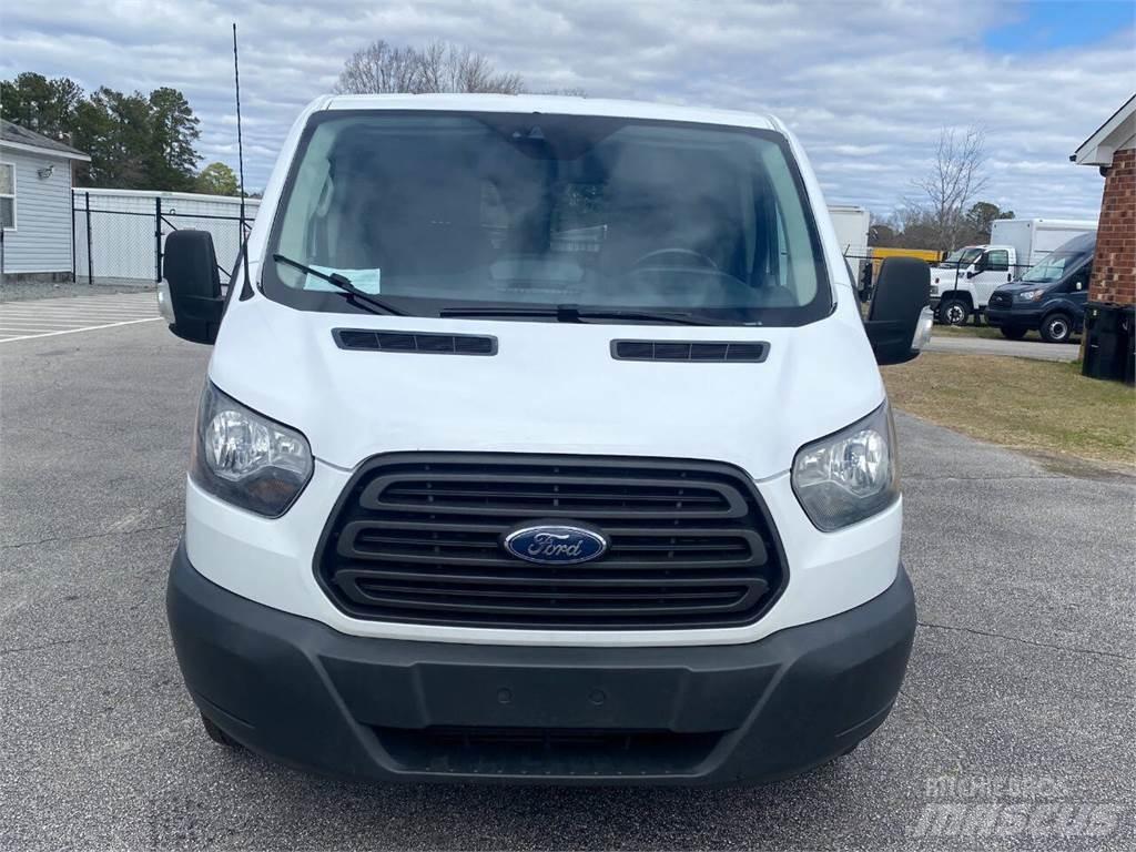 Ford Transit Muut koneet