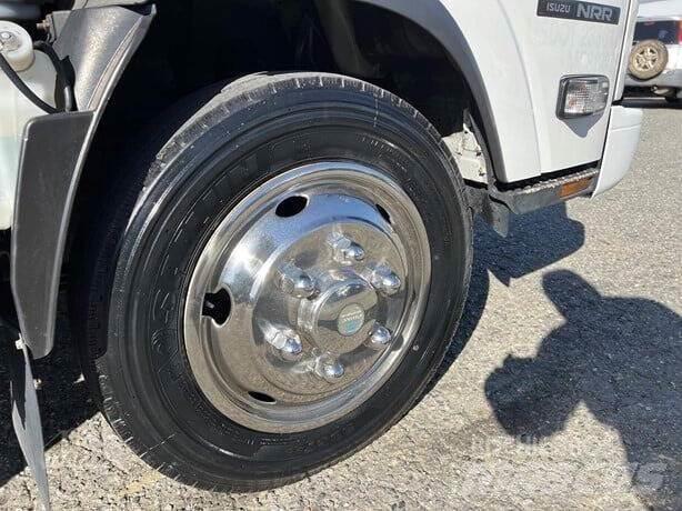 Isuzu NRR Muut koneet